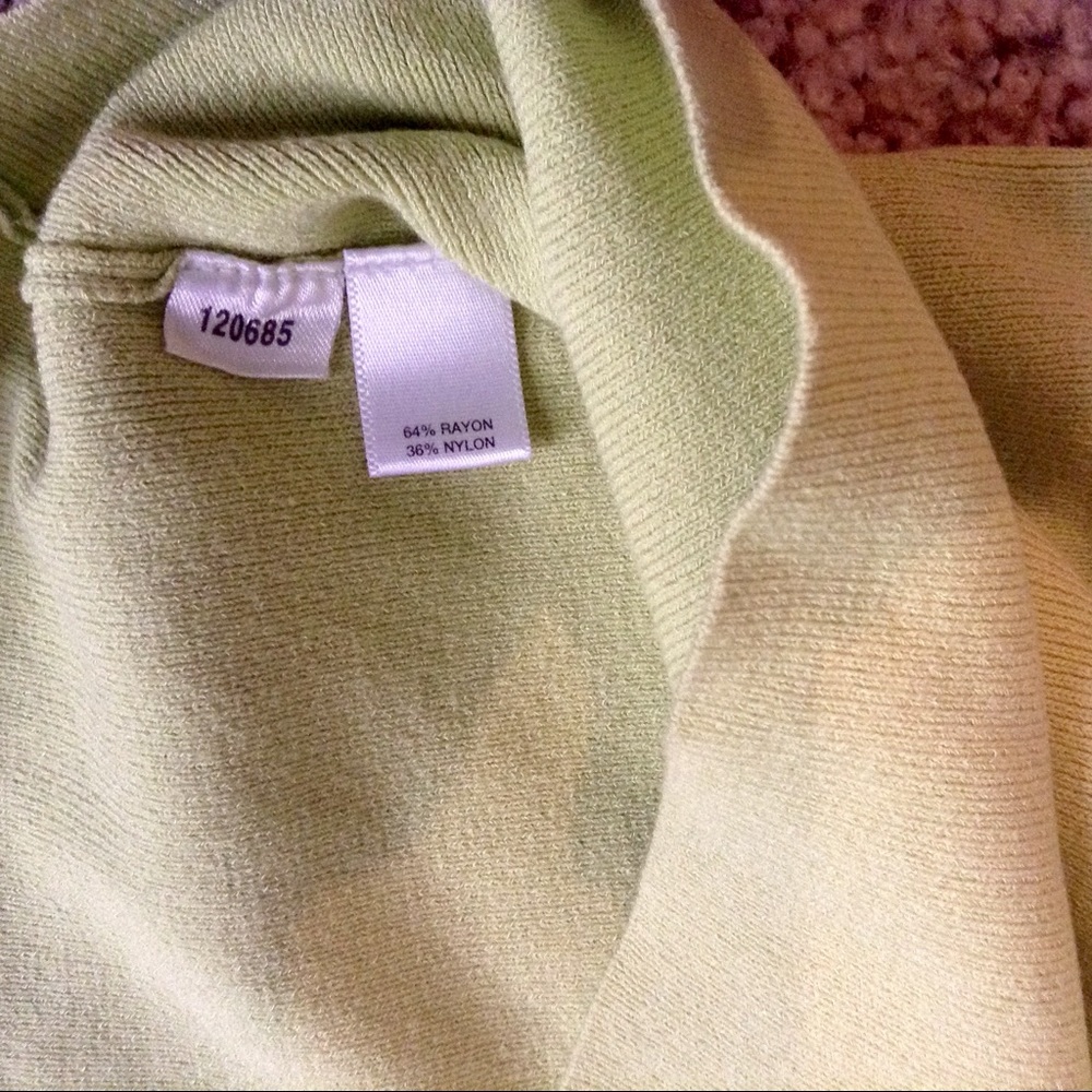 Ann Taylor Loft green sweater - Picture 5 of 5